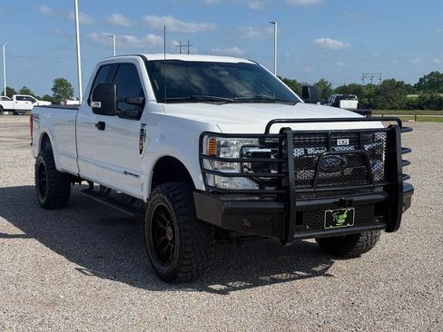 Used 2022 Ford F350 XL w/ STX Appearance Package AWD/4WD image 3