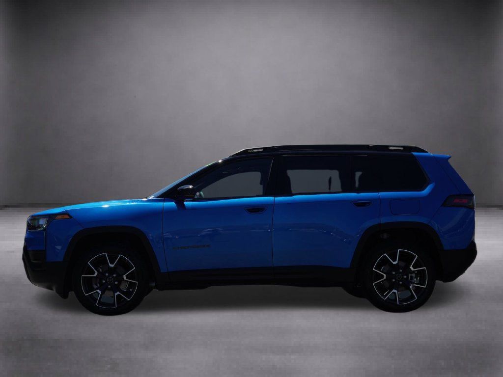 Used 2026 Jeep Cherokee Overland AWD/4WD image 8