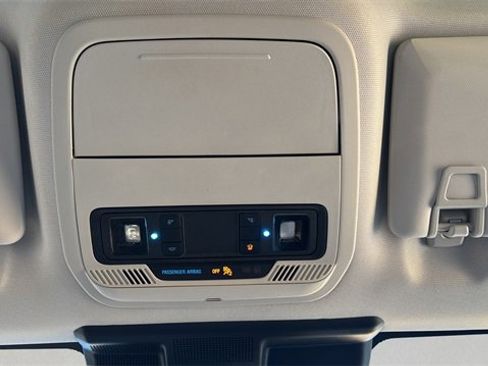 Used 2021 Ford Mustang Mach-E Premium image 17