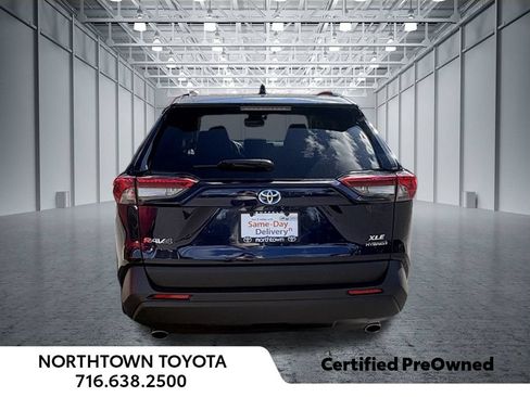 Used 2023 Toyota RAV4 XLE Premium AWD/4WD image 1