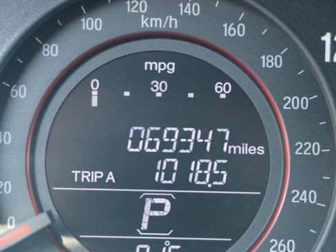 Used 2017 Honda Accord Sport image 29