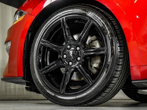 Used 2019 Ford Mustang Coupe w/ Black Accent Package RWD image 44
