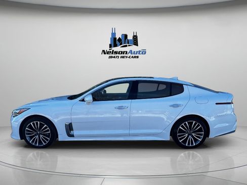 Used 2018 Kia Stinger Premium image 9