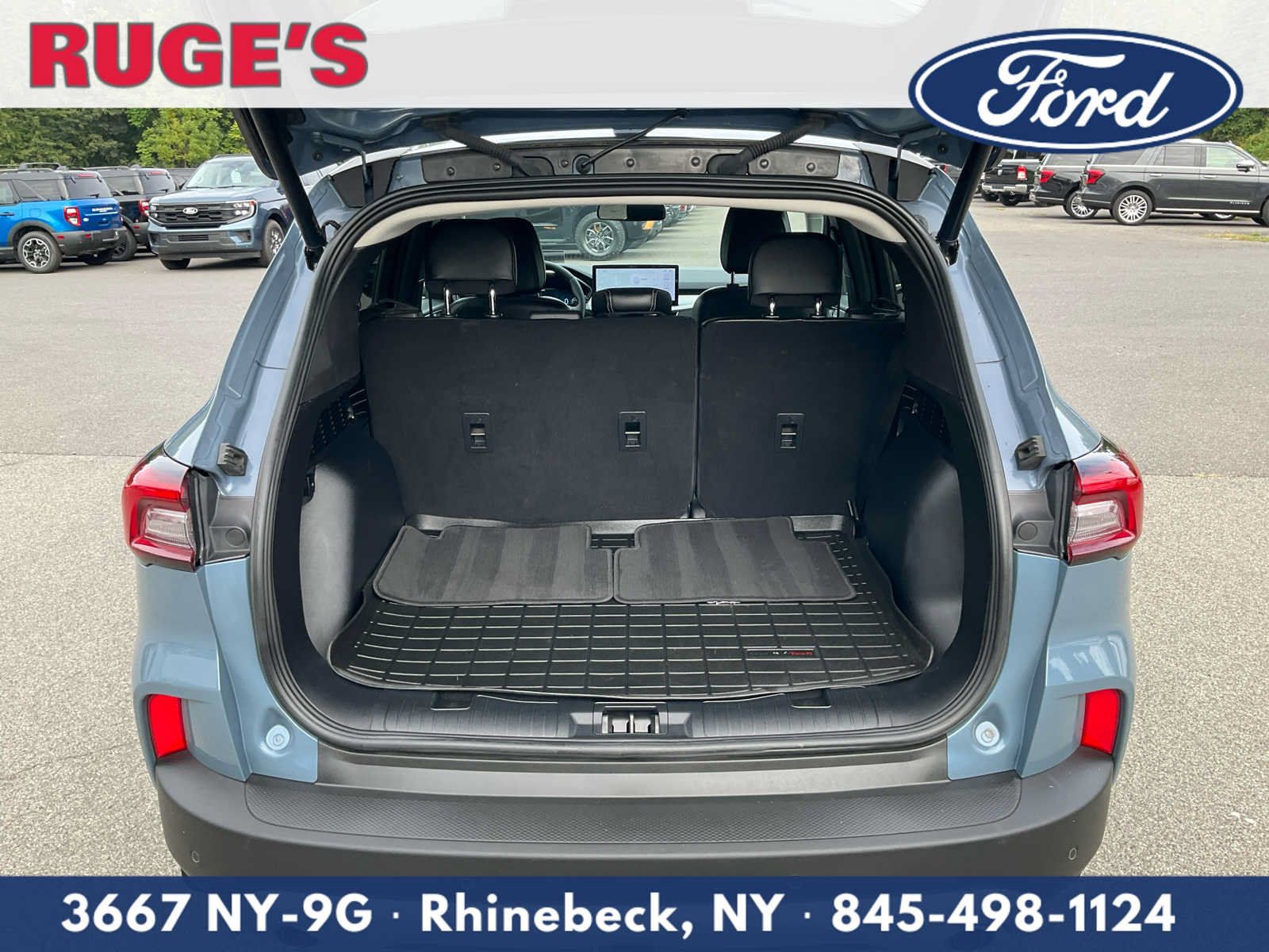Certified 2024 Ford Escape Platinum w/ Premium Technology Package AWD/4WD image 13