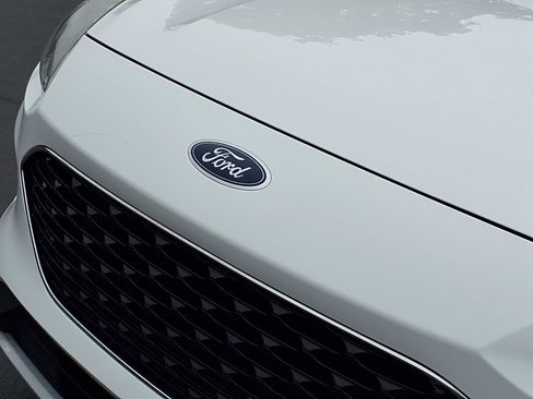 Used 2020 Ford Escape SEL AWD/4WD image 32