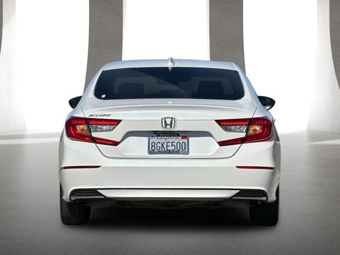Used 2018 Honda Accord EX image 5