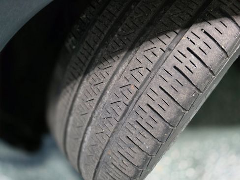 Used 2018 Audi A4 2.0T Premium Plus w/ Premium Plus Package image 12