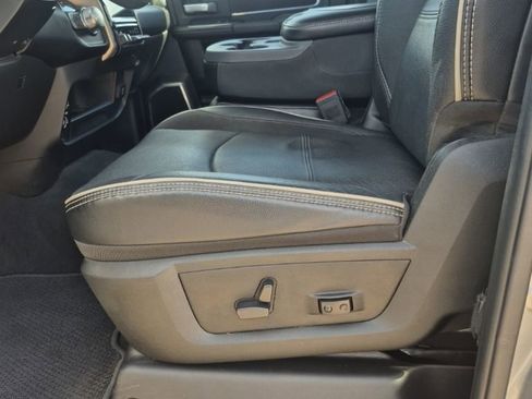 Used 2024 RAM 2500 Laramie image 22