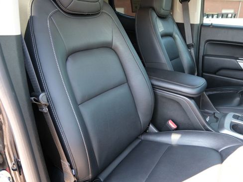 Used 2022 Chevrolet Colorado ZR2 AWD/4WD image 31