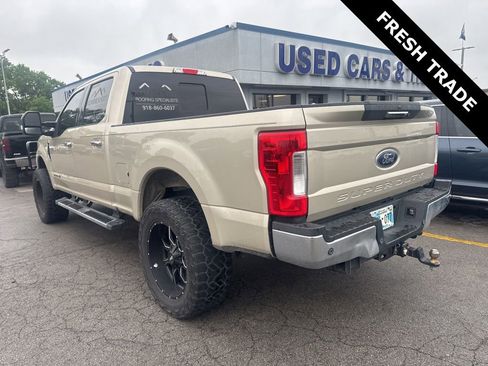 Used 2017 Ford F250 Lariat w/ Chrome Package AWD/4WD image 4