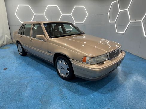 Used 1996 Volvo 960 Sedan RWD image 55