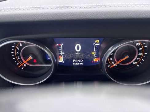 Used 2018 Jeep Wrangler Unlimited Sahara AWD/4WD image 17