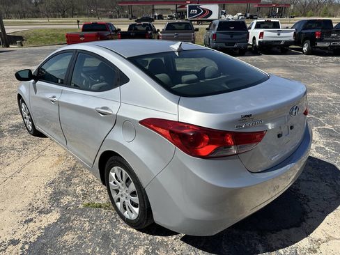 Used 2011 Hyundai Elantra GLS FWD image 7
