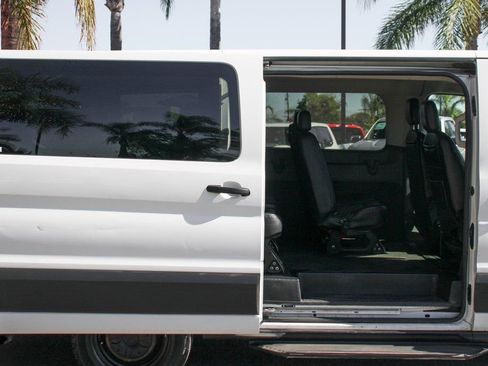 Used 2020 Ford Transit 150 XL RWD image 27