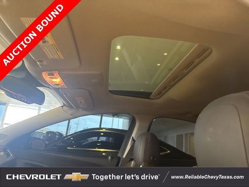 Used 2015 Chevrolet SS image 18