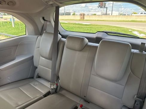 Used 2012 Honda Odyssey EX-L image 13