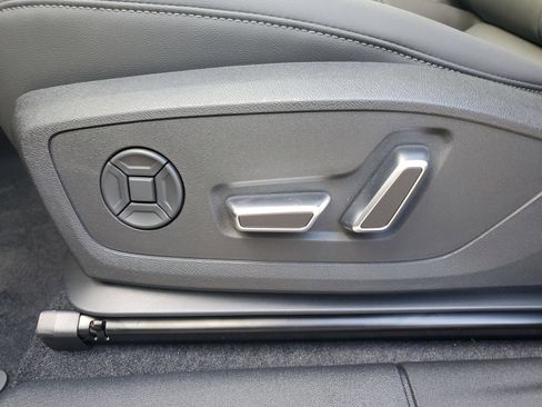 New 2026 Audi Q3 quattro 2.0T AWD/4WD image 23