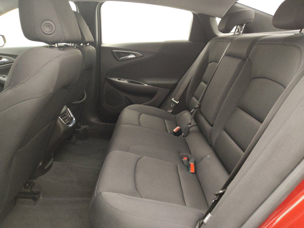 Used 2025 Chevrolet Malibu LT FWD image 18