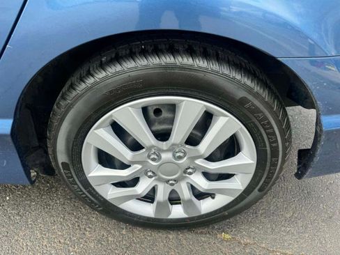 Used 2011 Honda Civic LX image 22