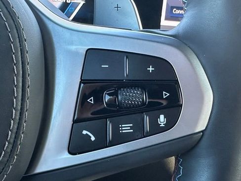 Used 2025 BMW X5 M60i w/ Executive Package image 17