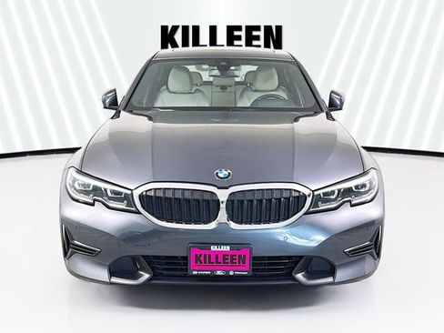 Used 2019 BMW 330i Sedan w/ Premium Package RWD image 2