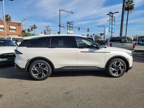 New 2026 Lincoln Nautilus Premier w/ Equipment Group 102A image 3