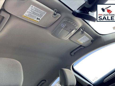 Used 2020 Ford Fusion S image 21