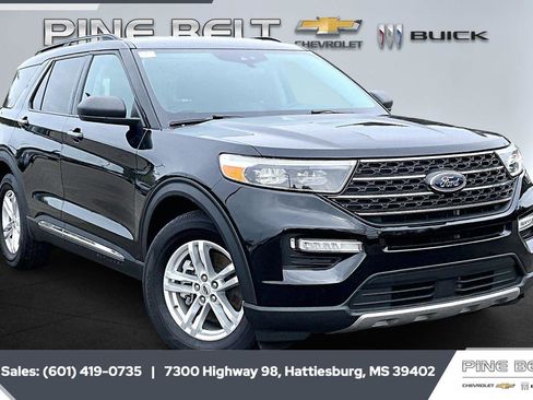 Used 2024 Ford Explorer XLT w/ Equipment Group 202A image 1
