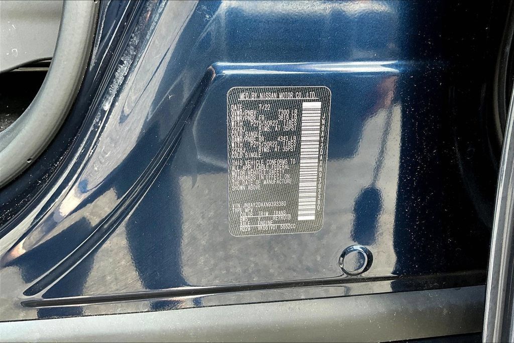Used 2022 Nissan Armada Platinum w/ Captain's Chairs Package RWD image 18