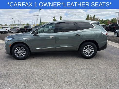 Used 2024 Buick Enclave Essence w/ Technology Package FWD image 7