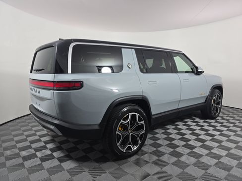 Used 2023 Rivian R1S Adventure Quad AWD/4WD image 5