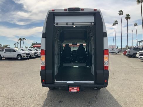 New 2025 RAM ProMaster 3500 w/ Roll-Up Rear Door Package image 9