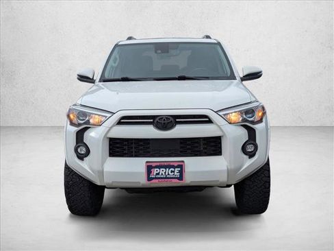 Used 2021 Toyota 4Runner SR5 Premium image 2