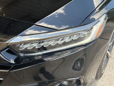 Used 2022 Honda Accord Sport image 9
