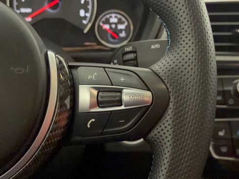Used 2020 BMW M4 Coupe w/ Competition Package RWD image 19