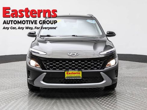 Used 2023 Hyundai Kona SEL image 2