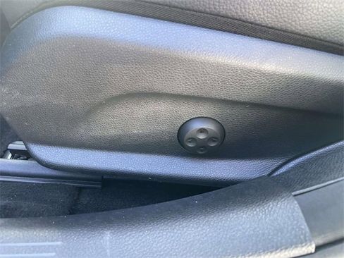 Used 2015 Mercedes-Benz C 300 C 300 image 11