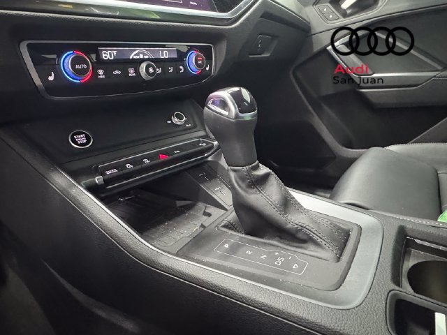 Used 2025 Audi Q3 2.0T Premium AWD/4WD image 31