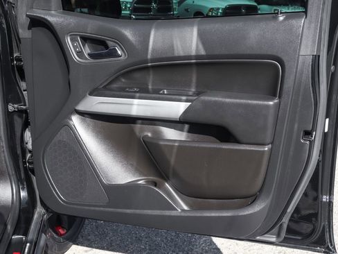 Used 2022 Chevrolet Colorado LT w/ Redline Special Edition image 44