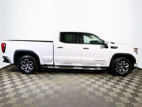 Used 2025 GMC Sierra 1500 SLT w/ SLT Premium Package AWD/4WD image 8