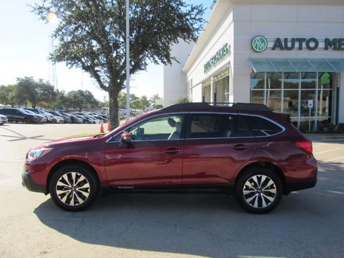Used 2016 Subaru Outback 2.5i Limited image 12