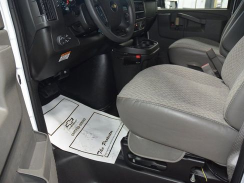 New 2026 Chevrolet Express 3500 w/ Power Convenience Package RWD image 24