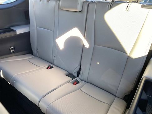 New 2026 Toyota Grand Highlander AWD Hybrid image 6