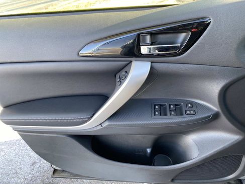 Used 2024 Mitsubishi Eclipse Cross SEL image 21