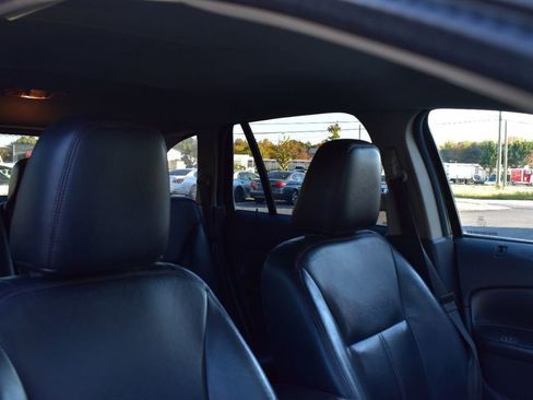 Used 2011 Ford Edge Limited image 17