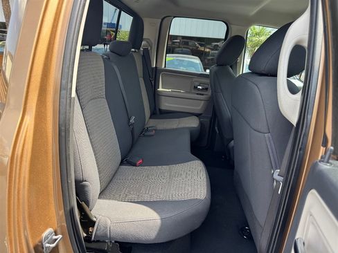 Used 2012 RAM 1500 Classic SLT RWD image 19