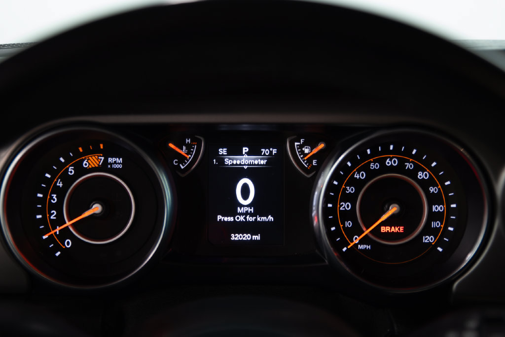 Used 2019 Jeep Wrangler Unlimited Sport S AWD/4WD image 25