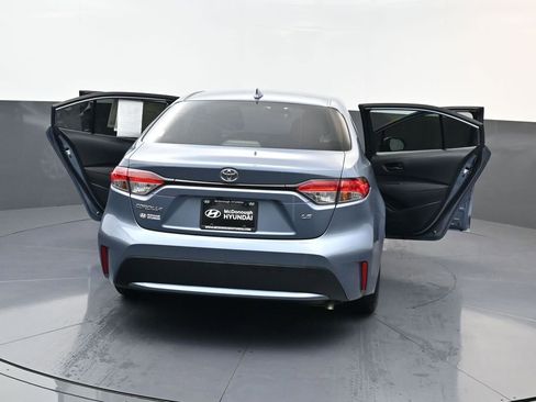 Used 2022 Toyota Corolla LE FWD image 33