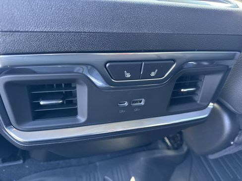 New 2026 GMC Sierra 2500 Denali w/ Denali Reserve Package image 18