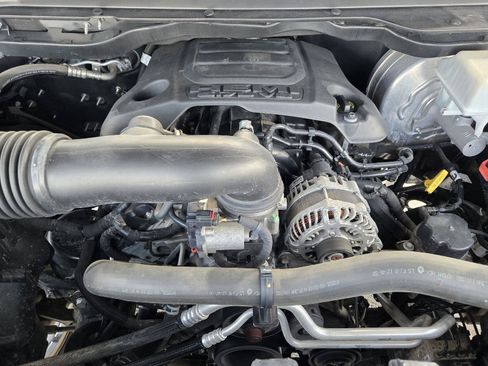 Used 2020 RAM 1500 Lone Star RWD image 29